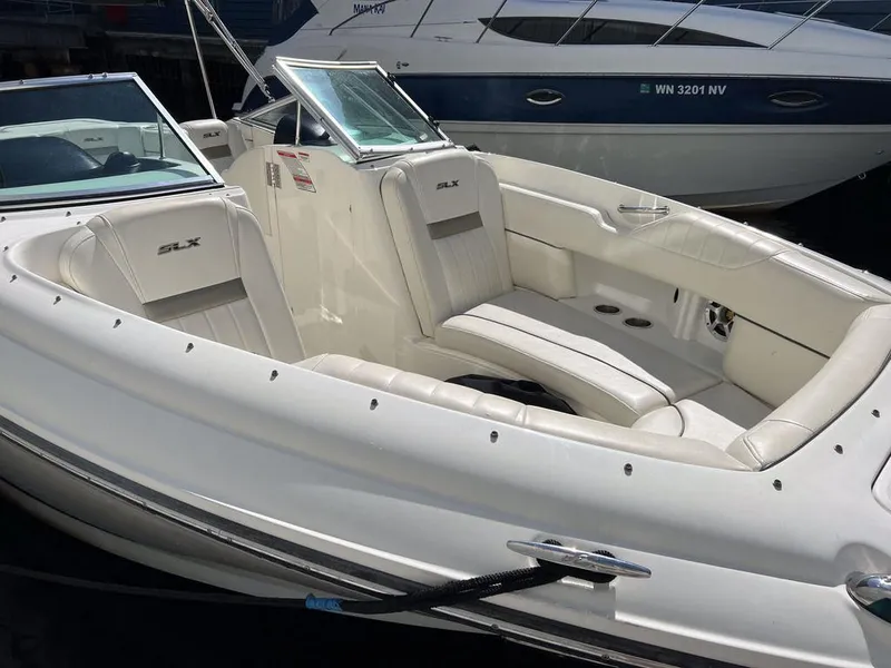 Slide: The Image of Sea Ray SLX 250 2007 - 12