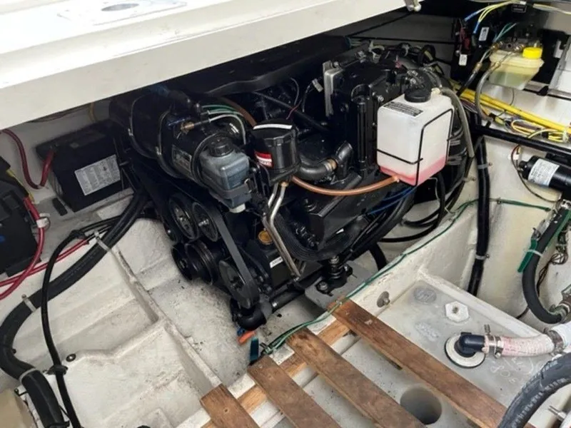 Slide: The Image of Bayliner 305 Sb 2007 - 18