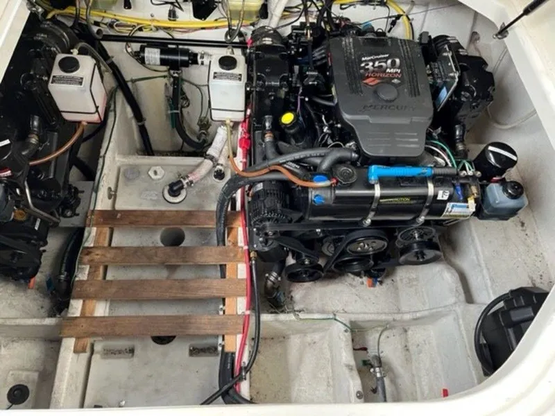 Slide: The Image of Bayliner 305 Sb 2007 - 19