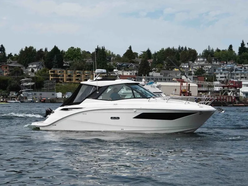 The Image of Sea Ray Sundancer 320 2025 - 1