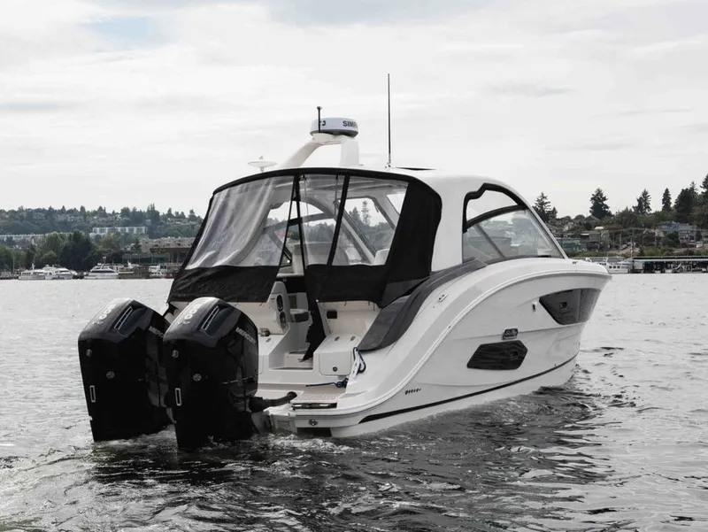 Slide: The Image of Sea Ray SUNDANCER 370 OB 2025 - 2