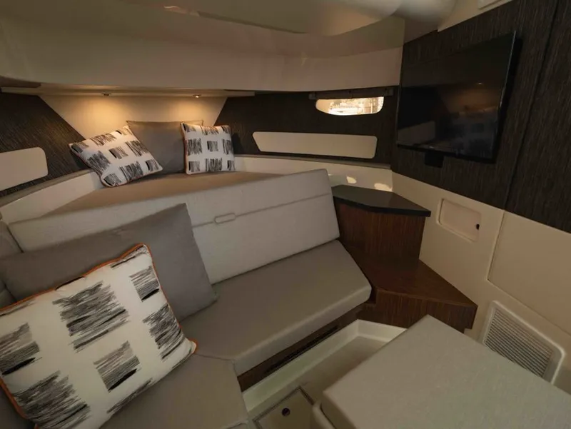 Slide: The Image of Sea Ray SUNDANCER 370 OB 2025 - 26