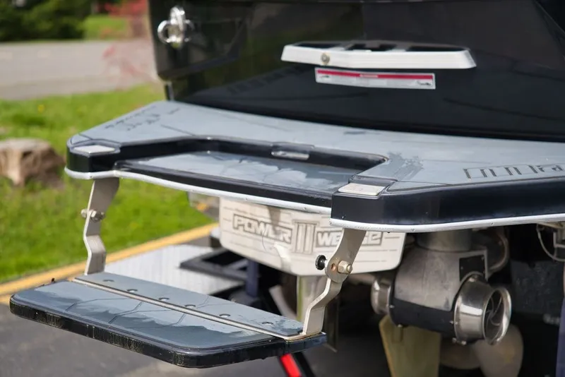 Slide: The Image of Malibu M240 2020 - 26