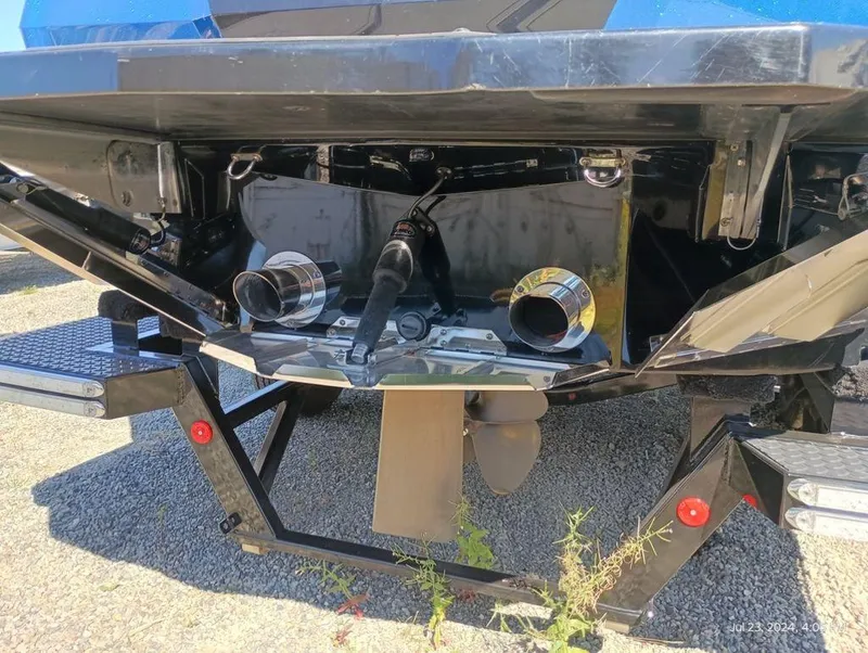 Slide: The Image of MasterCraft XStar 2018 - 3