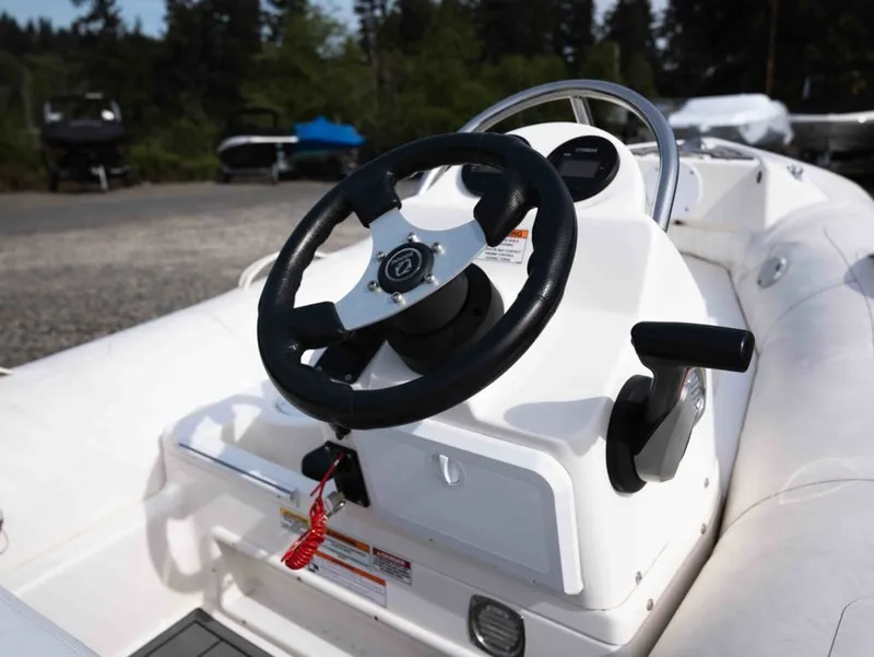 Slide: The Image of Steering console of Zodiac Yachtline 360, 2024 model. - 8