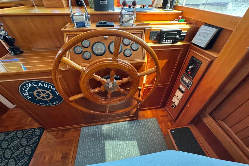 Slide: The Image of Helm of Grand Banks 42 Classic yacht, year 2000. - 10