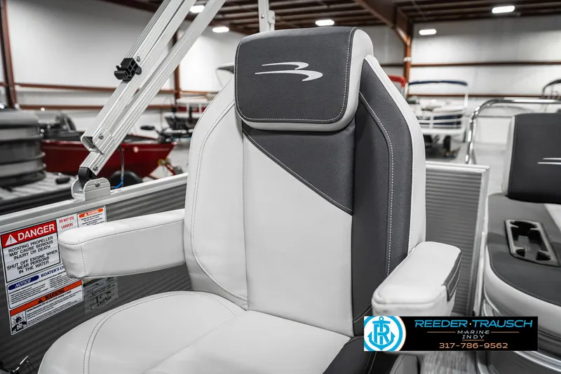 Slide: The Image of Captain's chair on 2025 Bennington 22 SSB boat, featuring sleek design and comfortable seating. - 39