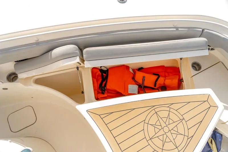 Slide: The Image of Scout 355 LXF 2021 - 52