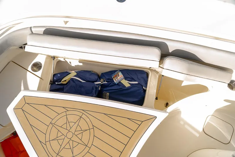 Slide: The Image of Scout 355 LXF 2021 - 53