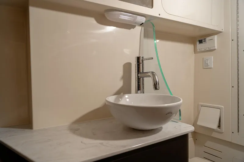 Slide: The Image of Scout 355 LXF 2021 - 60