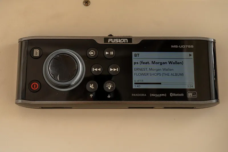 Slide: The Image of Scout 355 LXF 2021 - 61