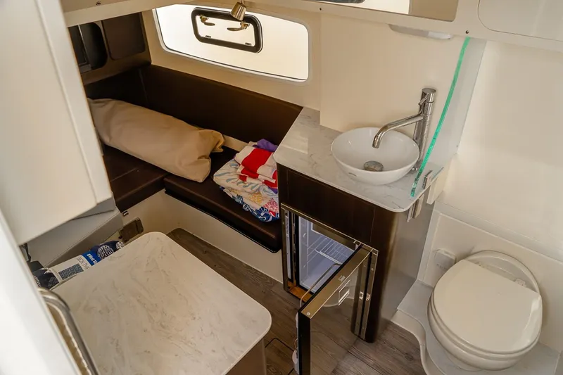 Slide: The Image of Scout 355 LXF 2021 - 63