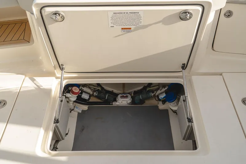 Slide: The Image of Scout 355 LXF 2021 - 68