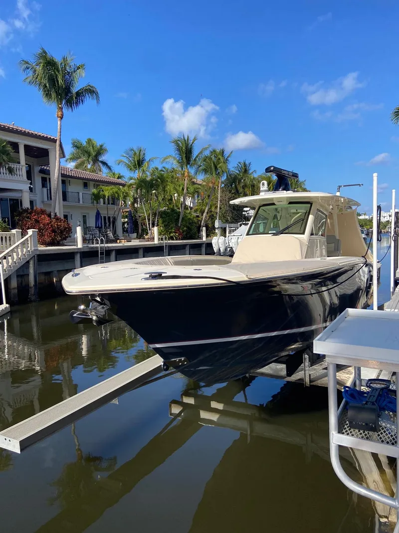 Slide: The Image of Scout 355 LXF 2021 - 69