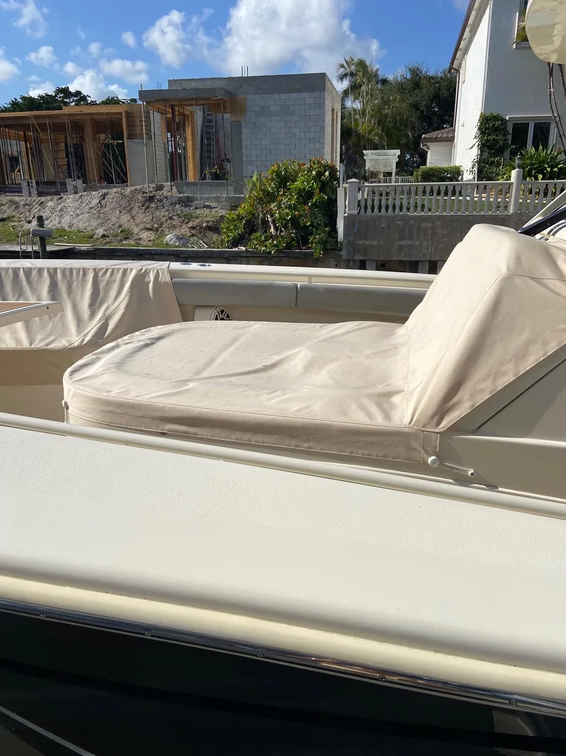 Slide: The Image of Scout 355 LXF 2021 - 70