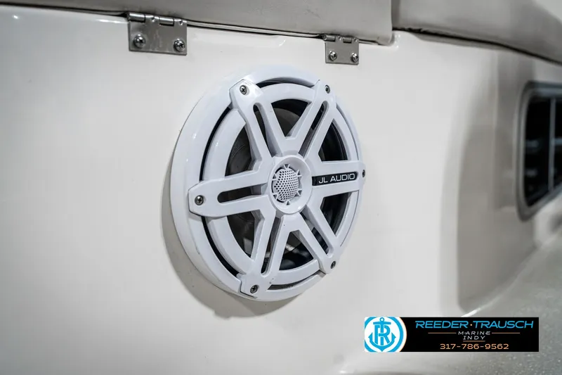 Slide: The Image of Chaparral Signature 240 2000 - 51