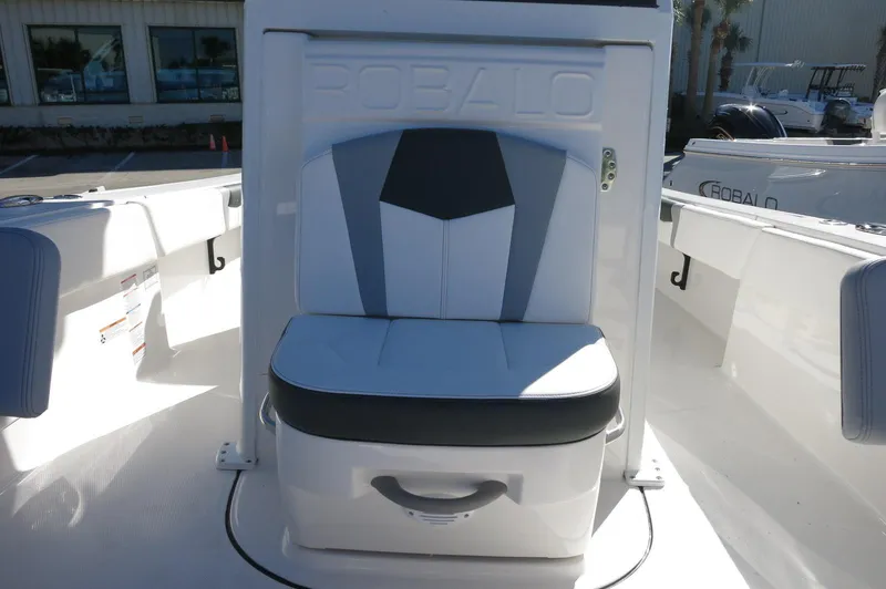 Slide: The Image of 2025 Robalo 266 Cayman boat seat with sleek design and comfortable cushioning. - 23