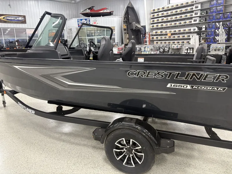 Slide: The Image of Crestliner 1650 Kodiak 2025 - 22