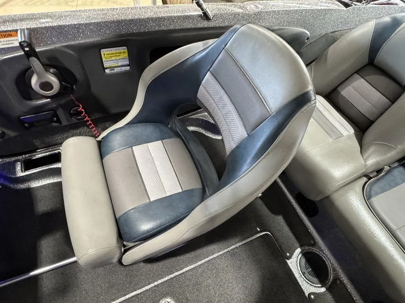 Slide: The Image of 2018 Ranger 212LS boat seat with gray and blue upholstery. - 47