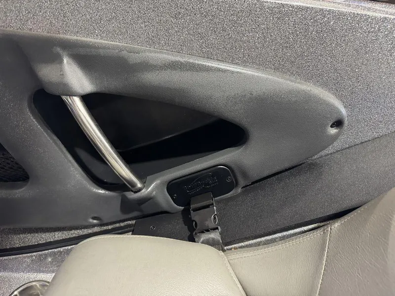 Slide: The Image of Ranger 212LS 2018 - 76