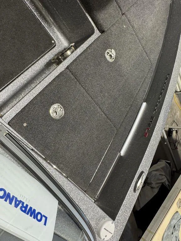 Slide: The Image of Ranger 212LS 2018 - 80