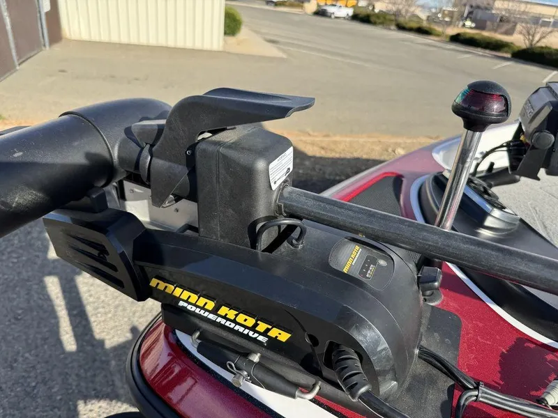 Slide: The Image of Minn Kota PowerDrive motor on 2018 Nitro Z19 Sport boat, parked outdoors. - 48