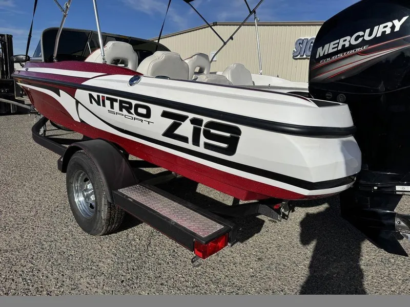 Slide: The Image of 2018 Nitro Z19 Sport boat with Mercury engine on trailer. - 9