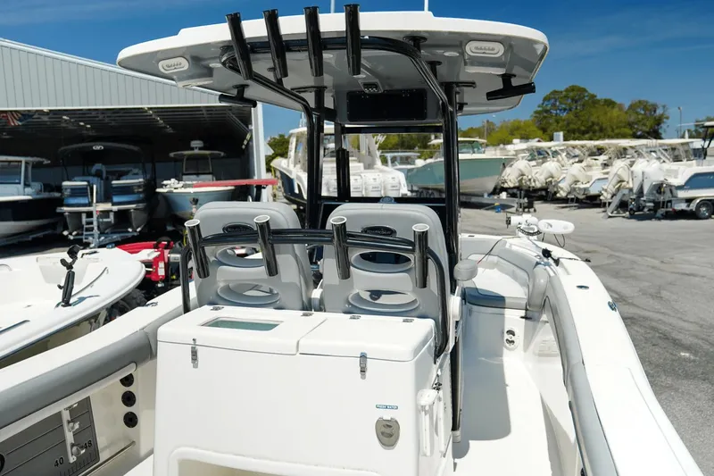 Slide: The Image of NauticStar 28 XS Offshore 2022 - 31