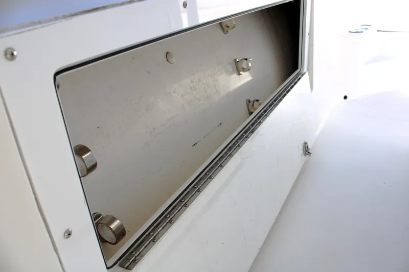 Slide: The Image of Edgewater 318CC 2008 - 53