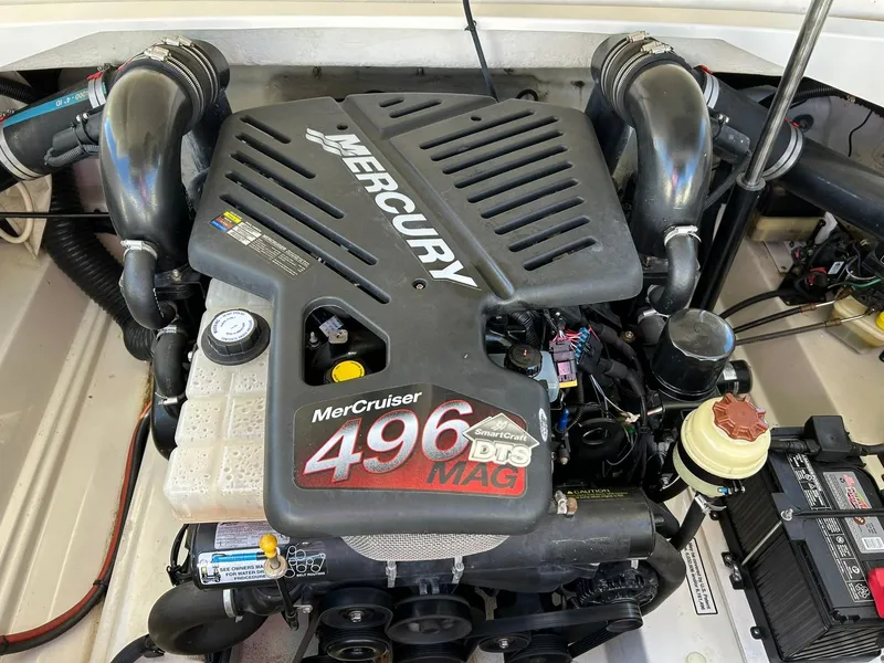 Slide: The Image of 2008 Sea Ray 290 Sundeck engine, MerCruiser 496 MAG, in a boat compartment. - 40