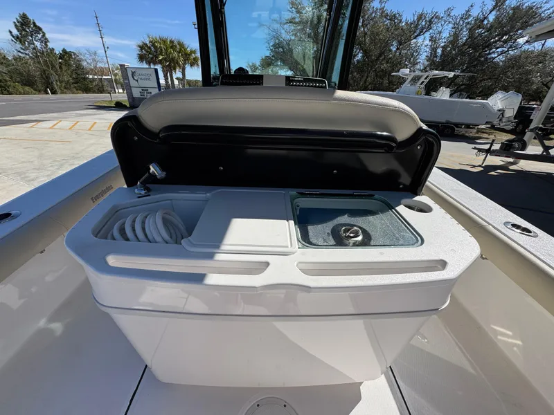 Slide: The Image of 2017 Everglades 273 Center Console boat with storage and sink area. - 41