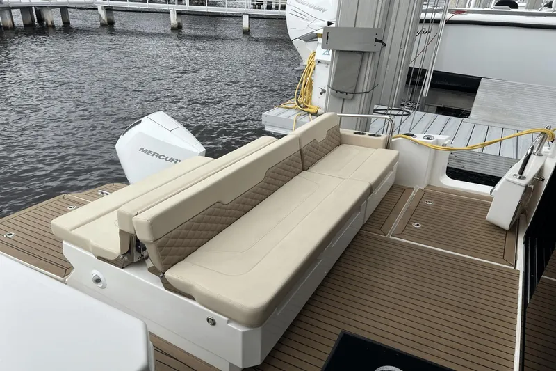 Slide: The Image of Aquila 36 Sport 2023 - 13