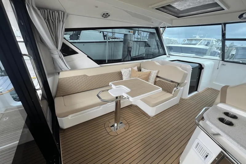 Slide: The Image of Aquila 36 Sport 2023 - 17