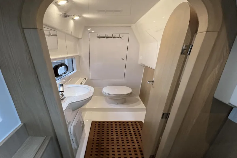 Slide: The Image of Aquila 36 Sport 2023 - 25