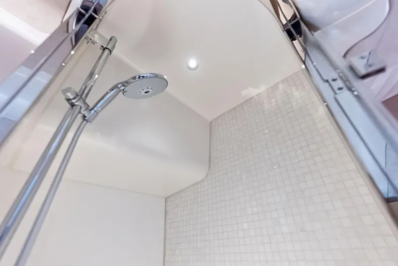 Slide: The Image of Zeelander Z5 2019 - 58