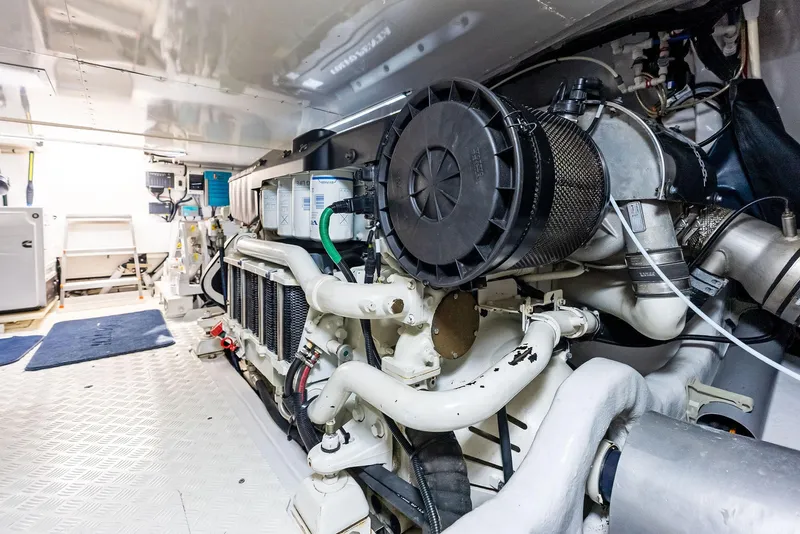 Slide: The Image of Zeelander Z5 2019 - 80