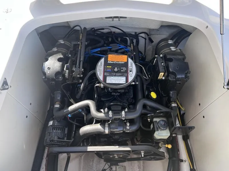 Slide: The Image of Engine compartment of a 2012 Chaparral 196 SSi boat with MerCruiser engine. - 24