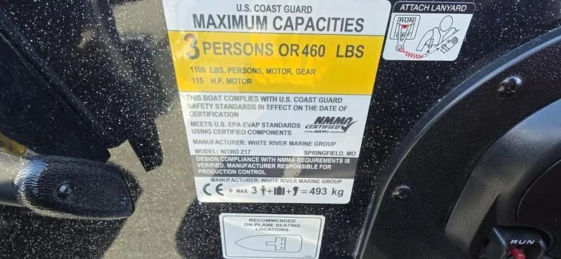 Slide: The Image of Capacity label on Nitro Z17 boat, 2025 model, showing maximum 3 persons or 460 lbs. - 13