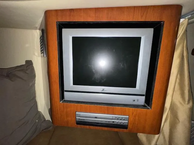 Slide: The Image of Sea Ray 360 Sundancer 2005 - 55