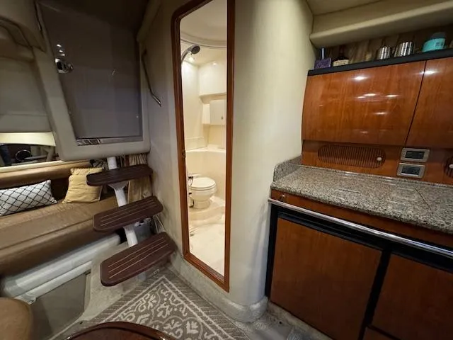 Slide: The Image of Sea Ray 360 Sundancer 2005 - 57