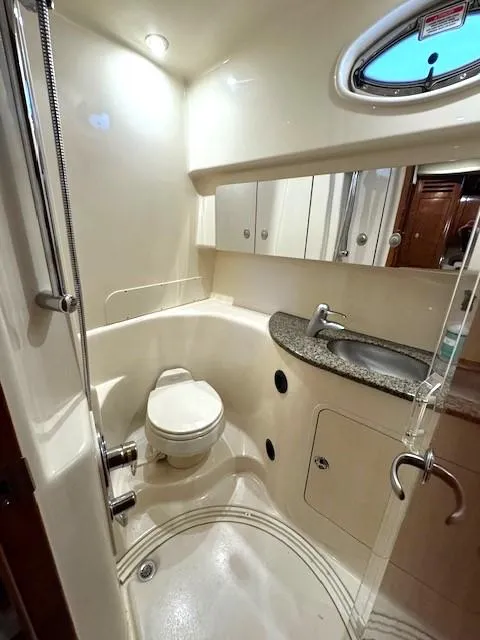 Slide: The Image of Sea Ray 360 Sundancer 2005 - 58