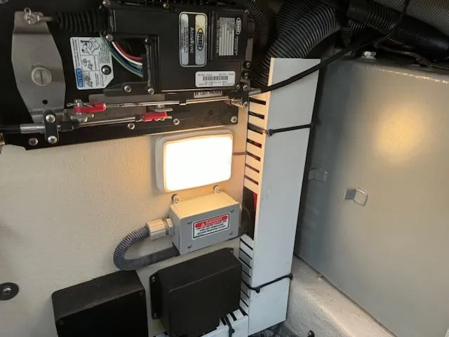 Slide: The Image of Sea Ray 360 Sundancer 2005 - 67