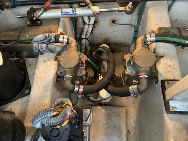 Slide: The Image of Sea Ray 360 Sundancer 2005 - 70