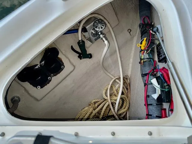 Slide: The Image of Sea Ray 360 Sundancer 2005 - 73