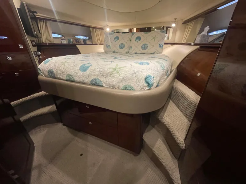 Slide: The Image of Sea Ray 580 Sedan Bridge 2009 - 50
