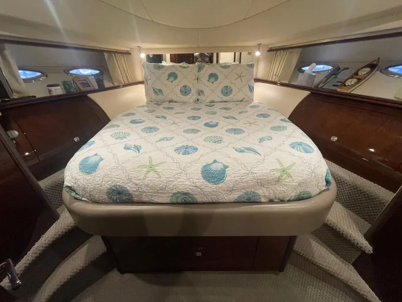 Slide: The Image of Sea Ray 580 Sedan Bridge 2009 - 51