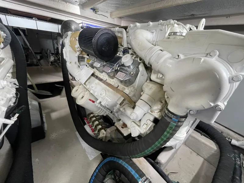 Slide: The Image of Sea Ray 580 Sedan Bridge 2009 - 60