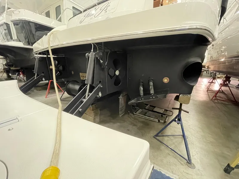Slide: The Image of Sea Ray 580 Sedan Bridge 2009 - 74