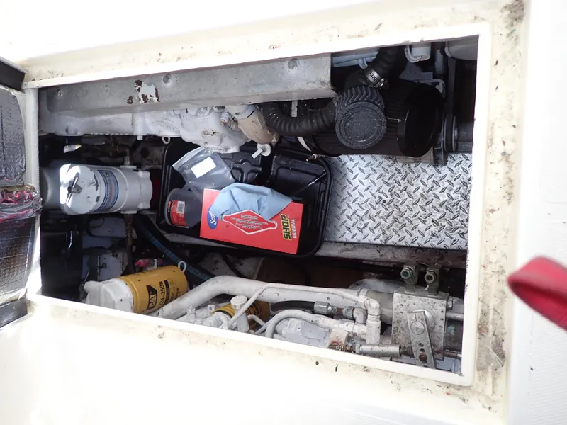 Slide: The Image of Albemarle 320 Express 1999 - 103