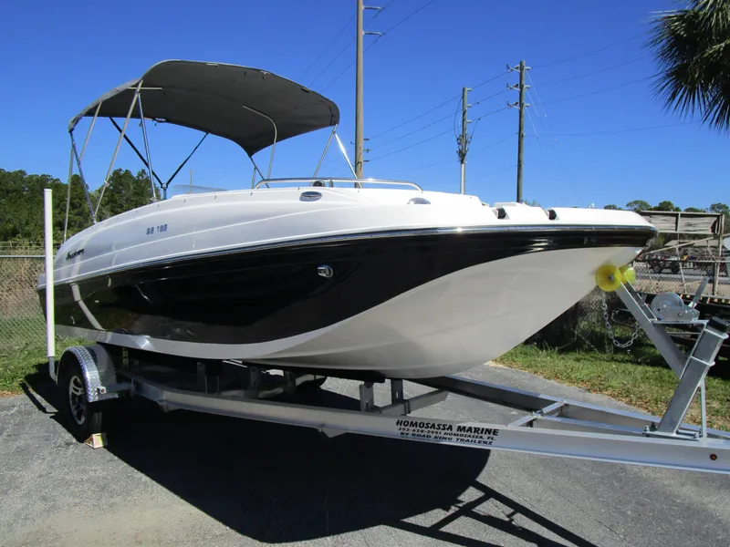 Slide: The Image of Hurricane SunDeck Sport OB SS 188 OB 2025 - 5